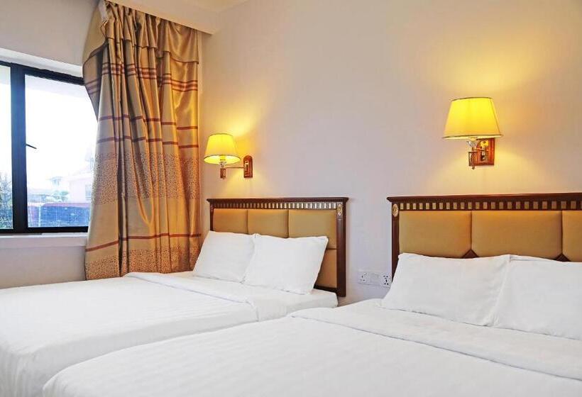 酒店 Oyo 90464 Borneo Suites