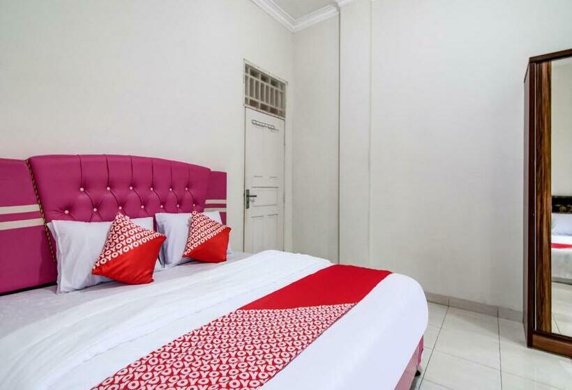 酒店 Oyo 90942 Kost Syari Ah Panam