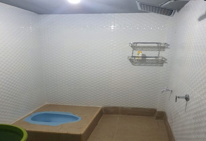 호텔 Oyo 90976 Bagus Family Syariah