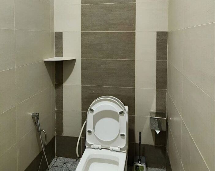 Hotel Grapevine Garden