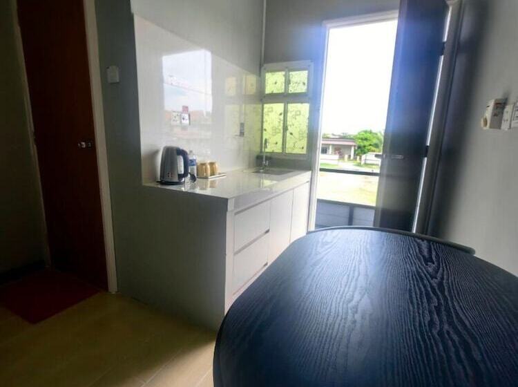 Hotel Grapevine Garden