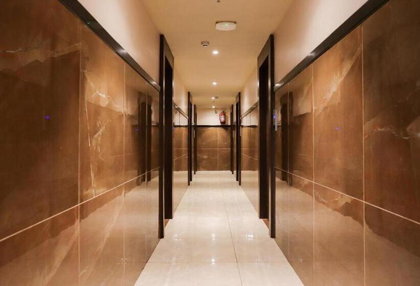 호텔 Oyo Townhouse 904  Vihari