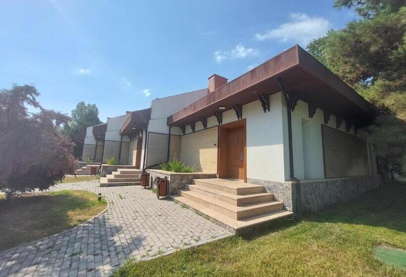 هتل Sheki Olimp Villa