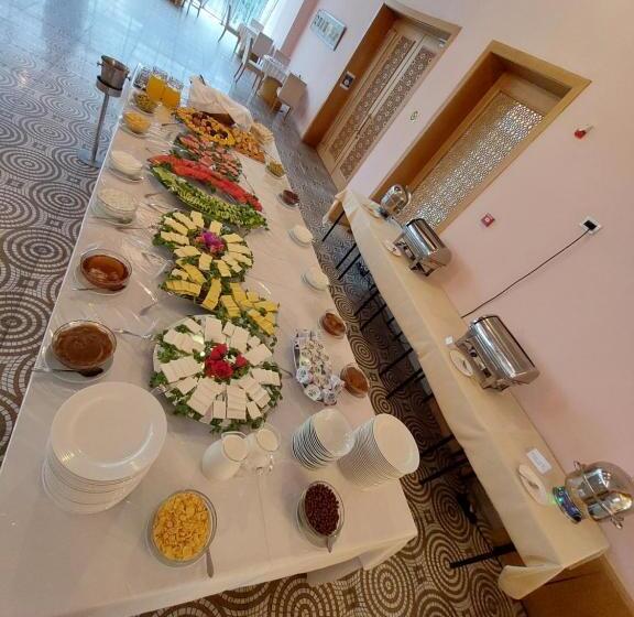 هتل Sheki Olimp Villa