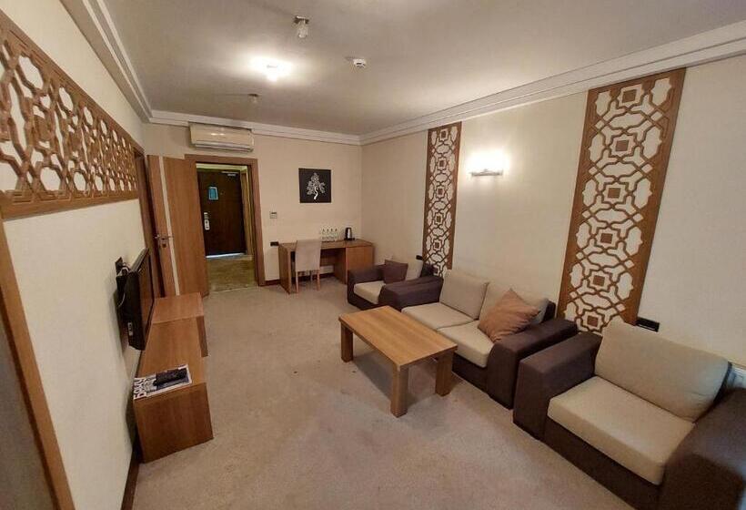 هتل Sheki Olimp Villa