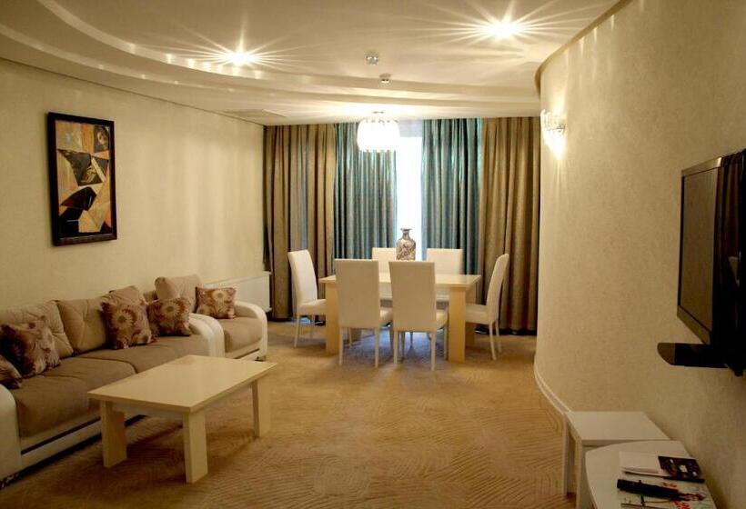 هتل Sheki Olimp Villa