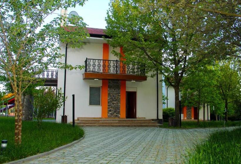 هتل Sheki Olimp Villa