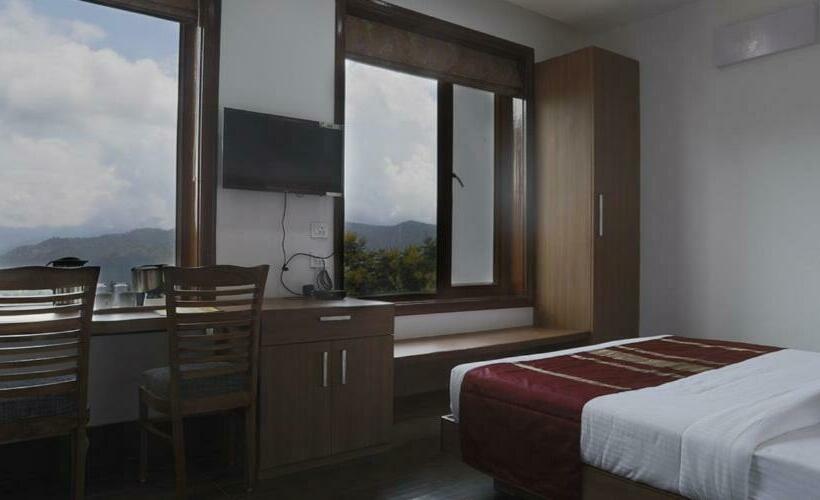 Отель Shivani Foods & Resort