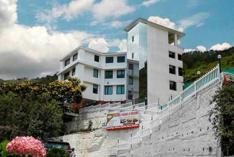 Отель Shivani Foods & Resort