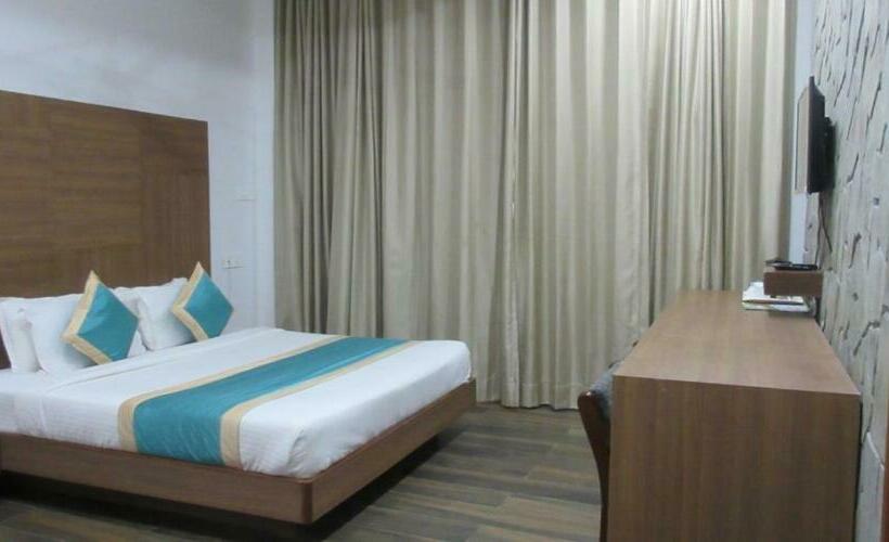 Отель Shivani Foods & Resort