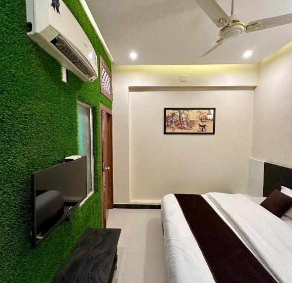 ホテル The Galaxy Near Udaipur Airport