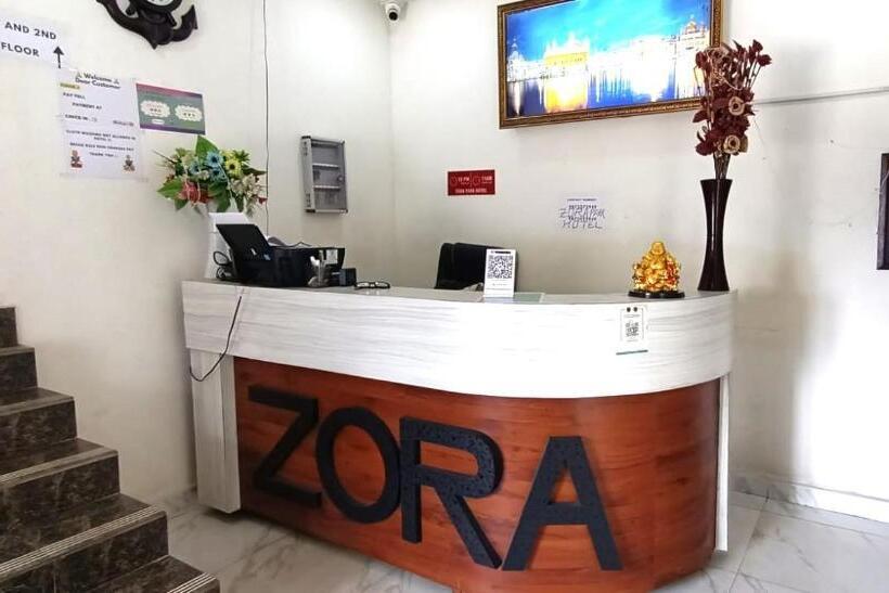 酒店 Zora Park