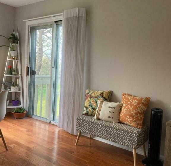 Lovely Condo On Golf Course With Country Club