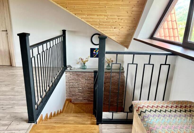 پانسیون Begaso Family Winery