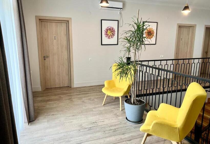 پانسیون Begaso Family Winery