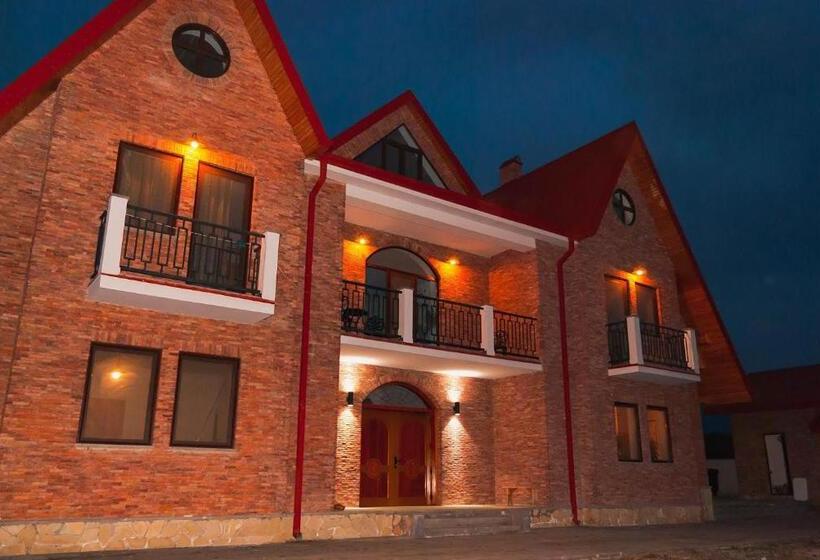 پانسیون Begaso Family Winery