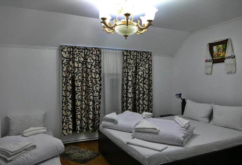 膳宿费 Floare De Colt