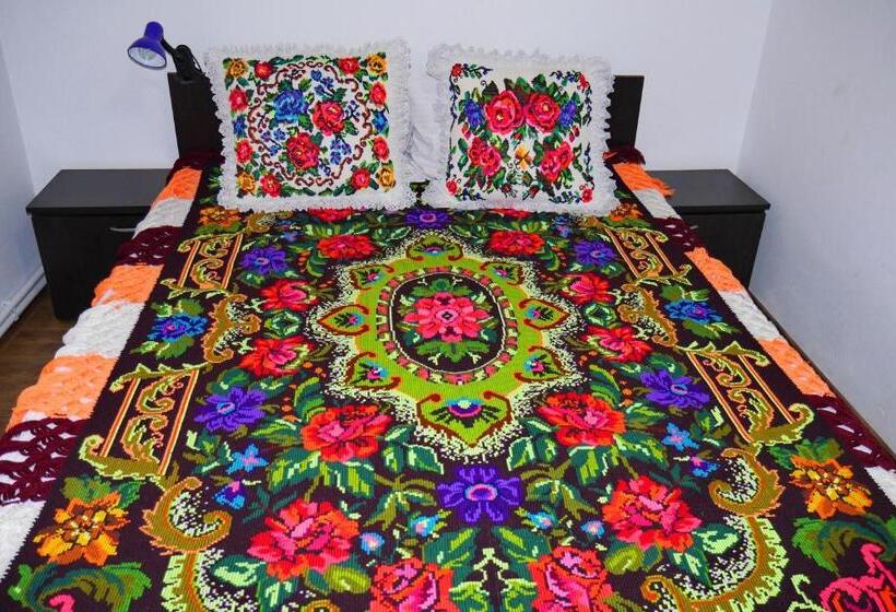 膳宿费 Floare De Colt