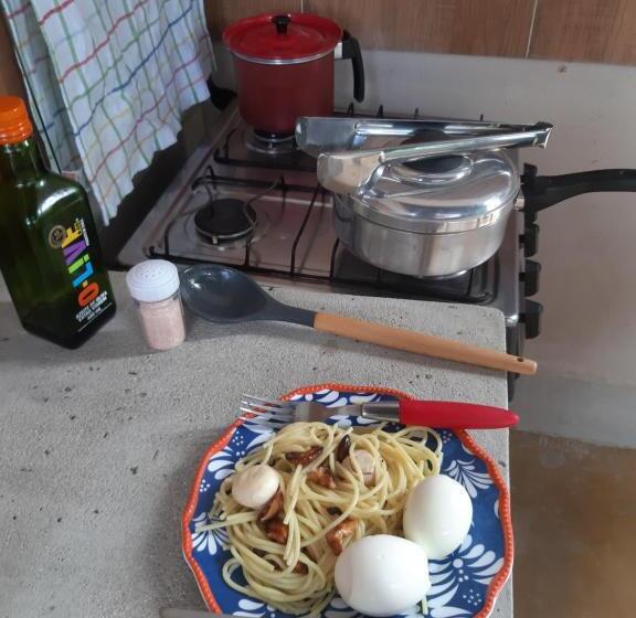 膳宿费 água Doce