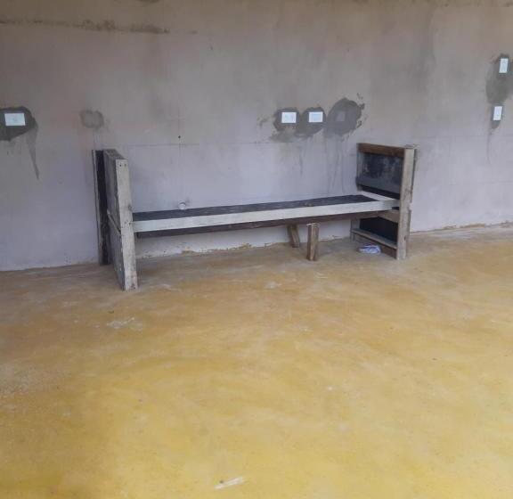 膳宿费 água Doce