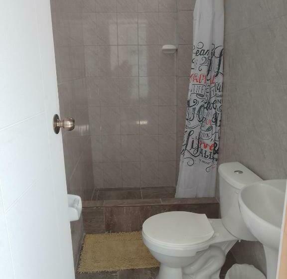 Пансион Habitaciones Don Pelu