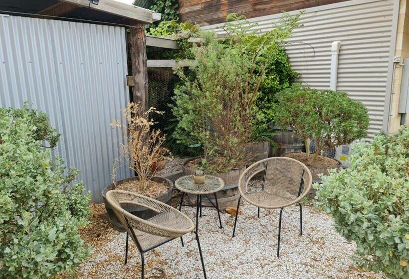 פנסיון Kathy S Room