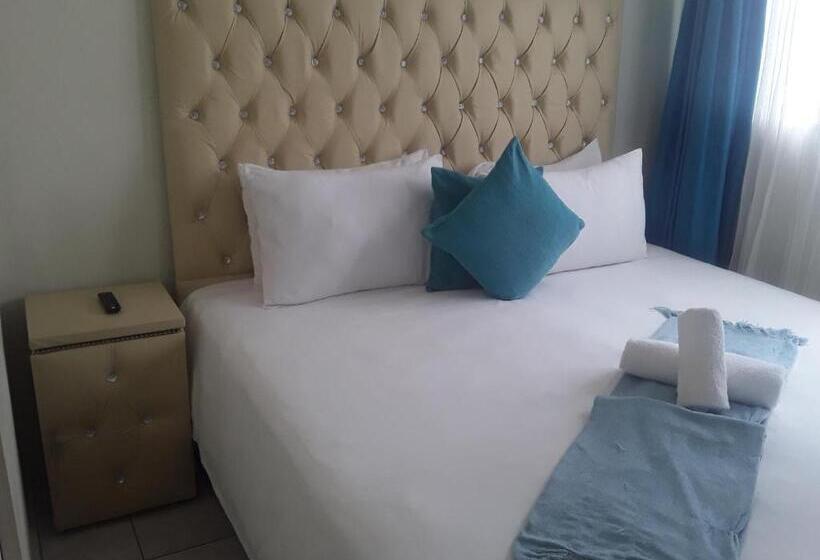 بنسيون Kuyasa Guesthouse