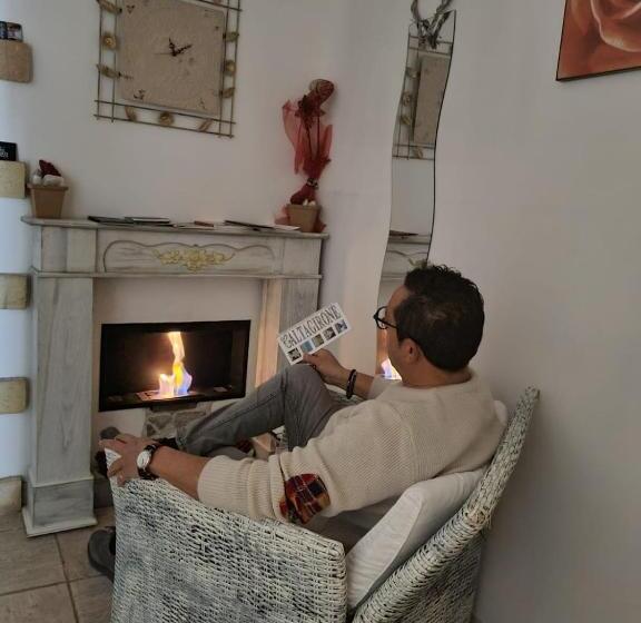 بنسيون La Scalinata Home Apartment