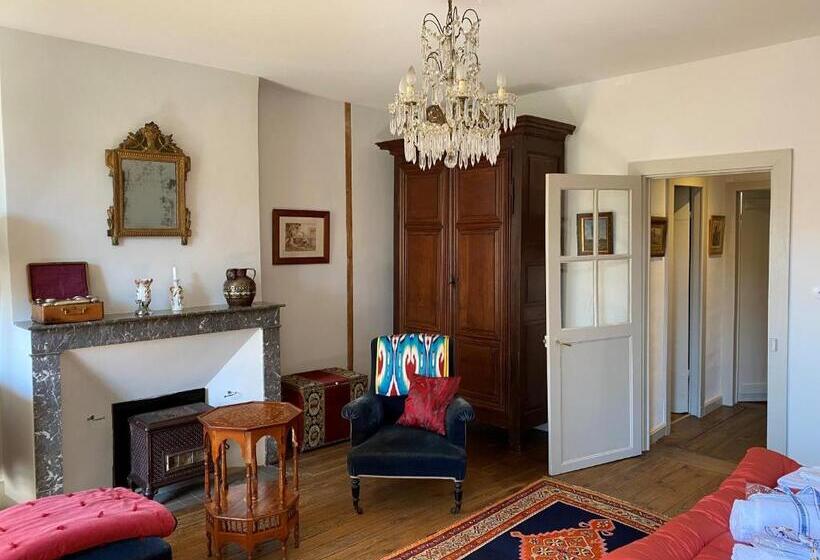 بنسيون Le Clos Rodolphe