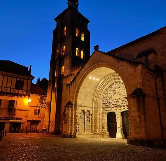 بنسيون Le Clos Rodolphe