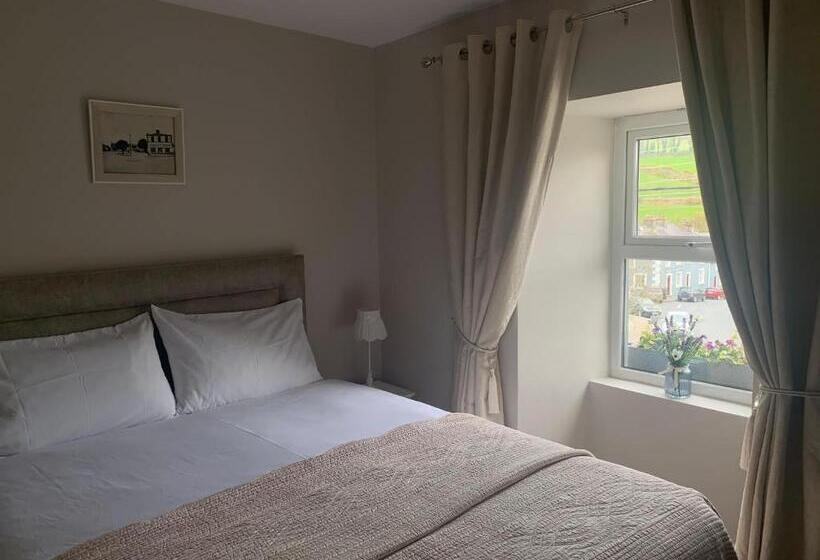 펜션 Madelines Accommodation