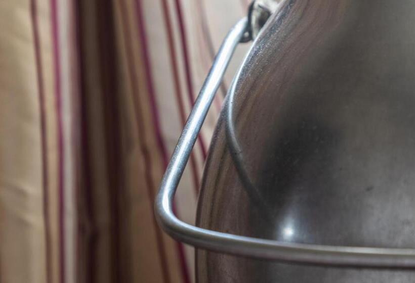 بنسيون Penrhiw Farm B & B