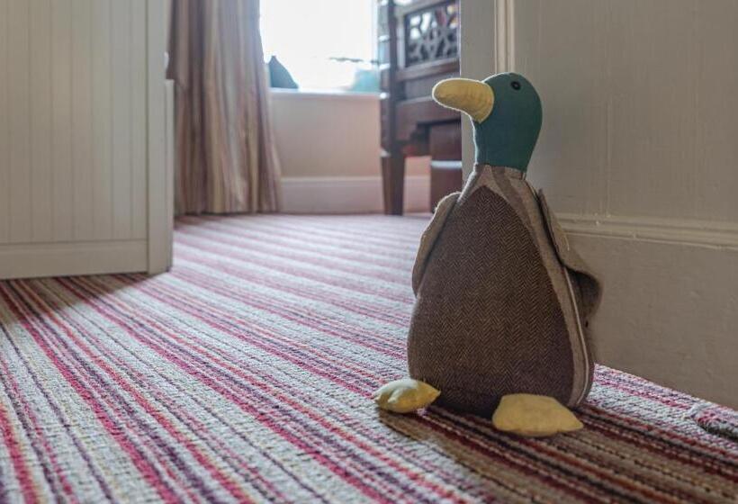 بنسيون Penrhiw Farm B & B