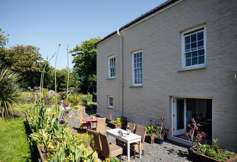 بنسيون Penrhiw Farm B & B