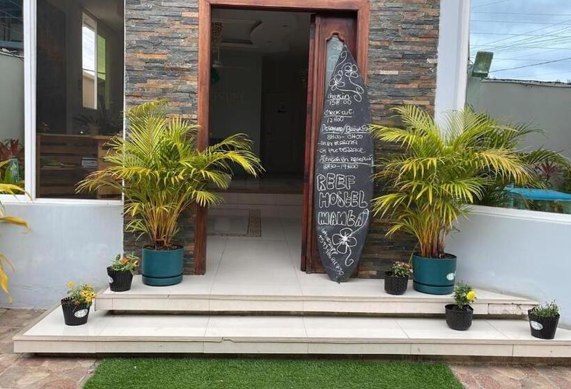 پانسیون Reef Hostel Manta