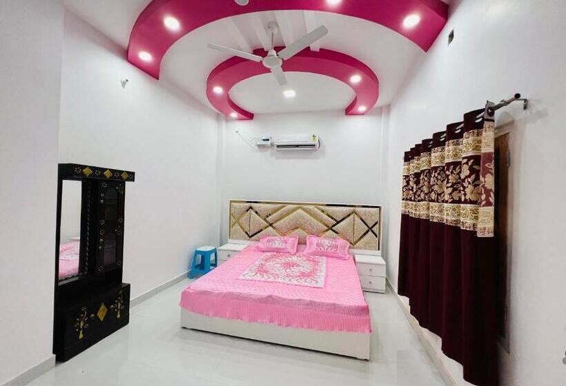 ペンション Shreenathji Haveli