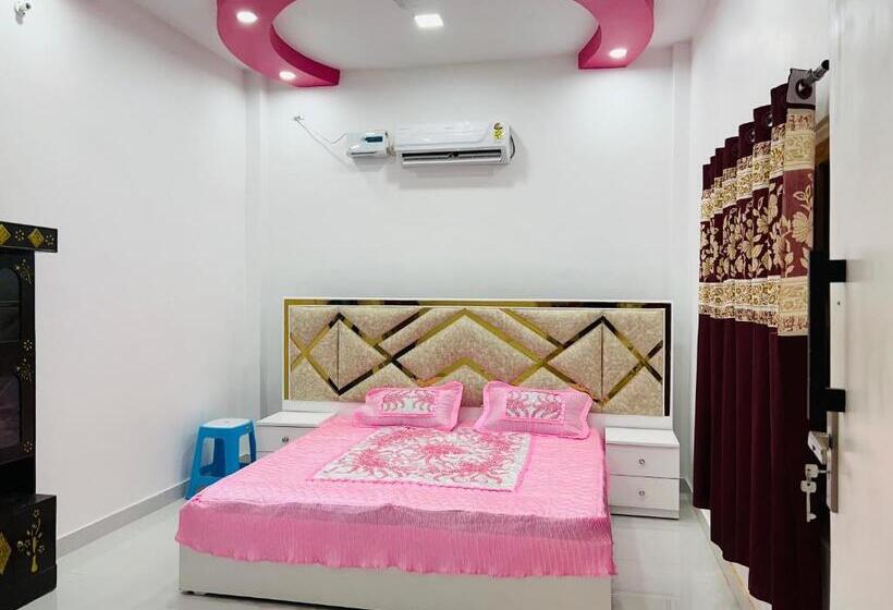 ペンション Shreenathji Haveli