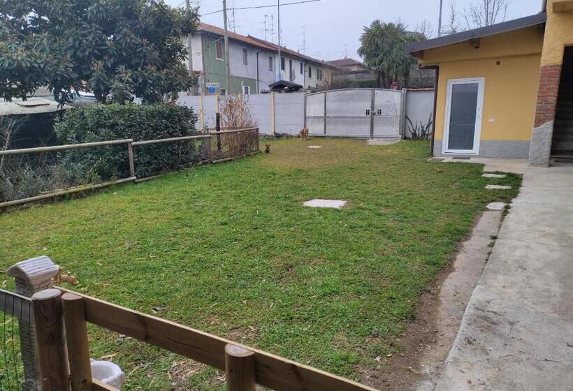 بنسيون Villa Ara Rossa