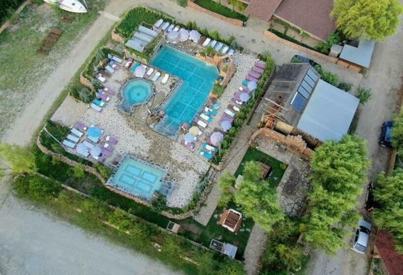 Pensiunea Belvedere Yachtclub Berzasca