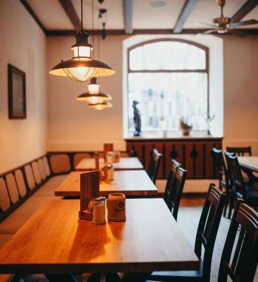 Ratskeller Hotel & Restaurant