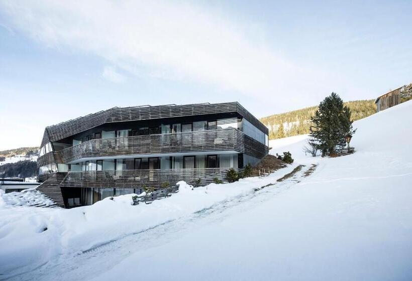 Residence Königswarte Strata