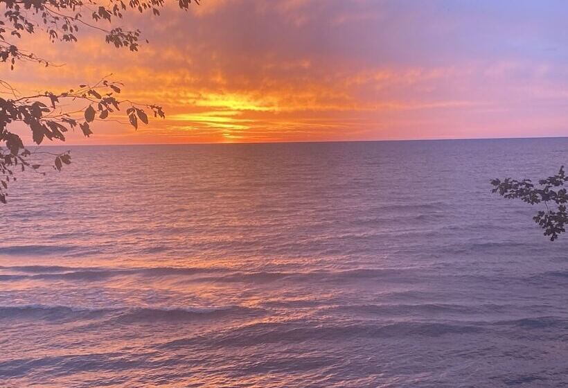 Rosemont Inn Resort B&b