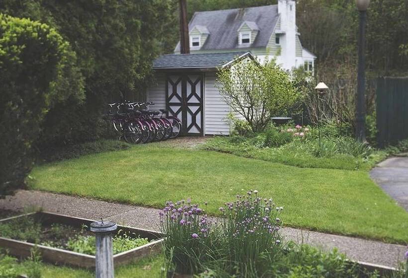 Rosemont Inn Resort B&b