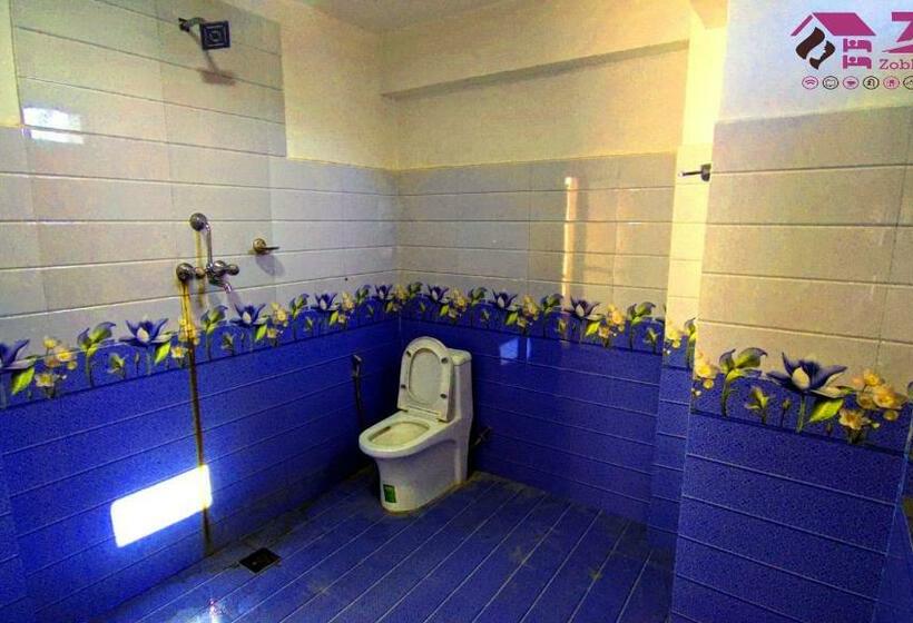 Zobhana Hostel Female