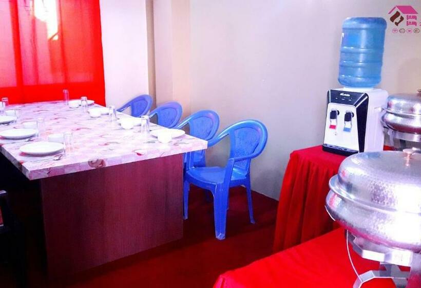 Zobhana Hostel Female