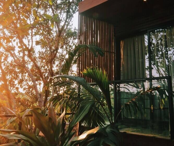 Amazonika Boutique Resort