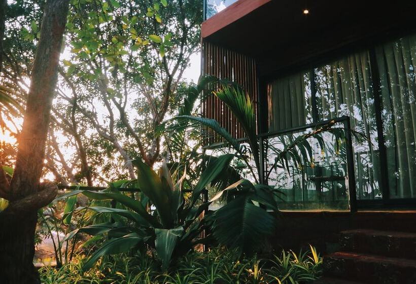 Amazonika Boutique Resort