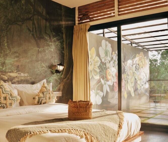 Amazonika Boutique Resort