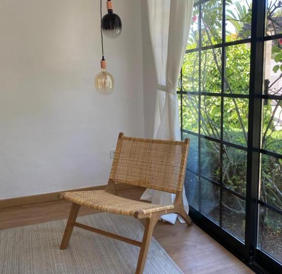 민박 Adamah Vayu Casa Serenida