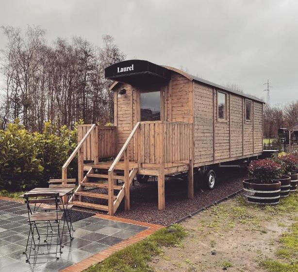 צימר Boris & Barney